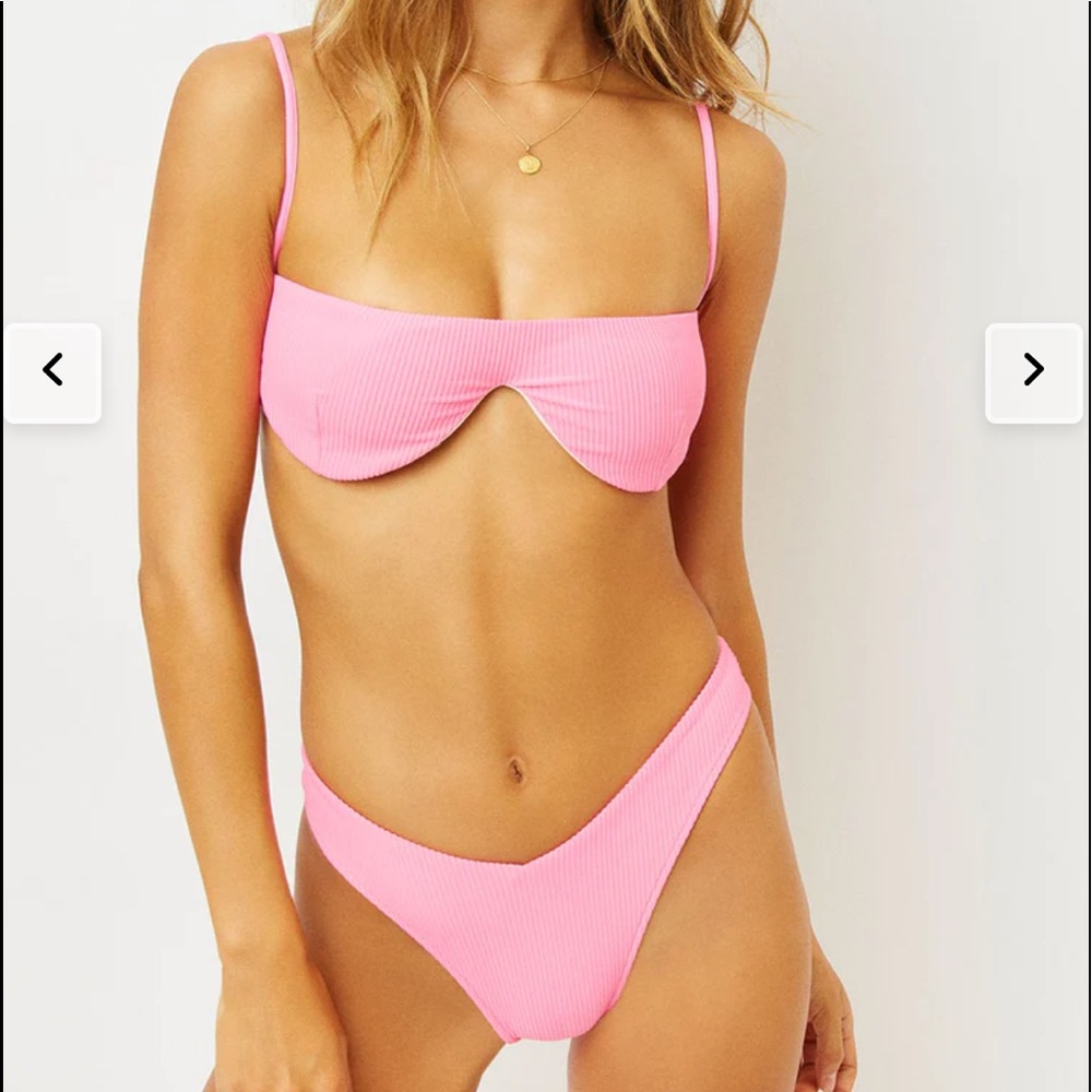 NWOT Frankie’s bikinis Tolly Underwire Bikini set